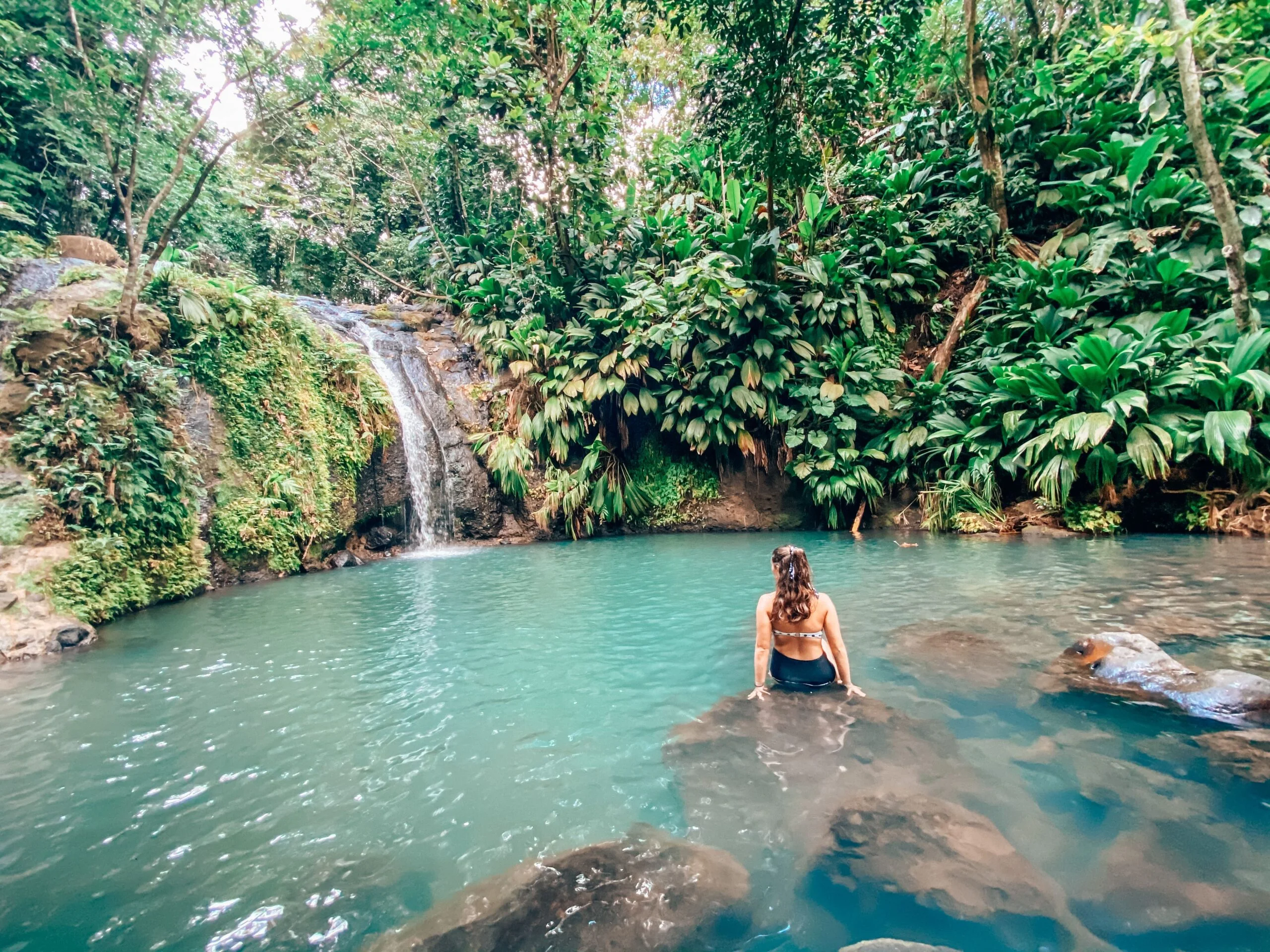 femme à la cascade de bis