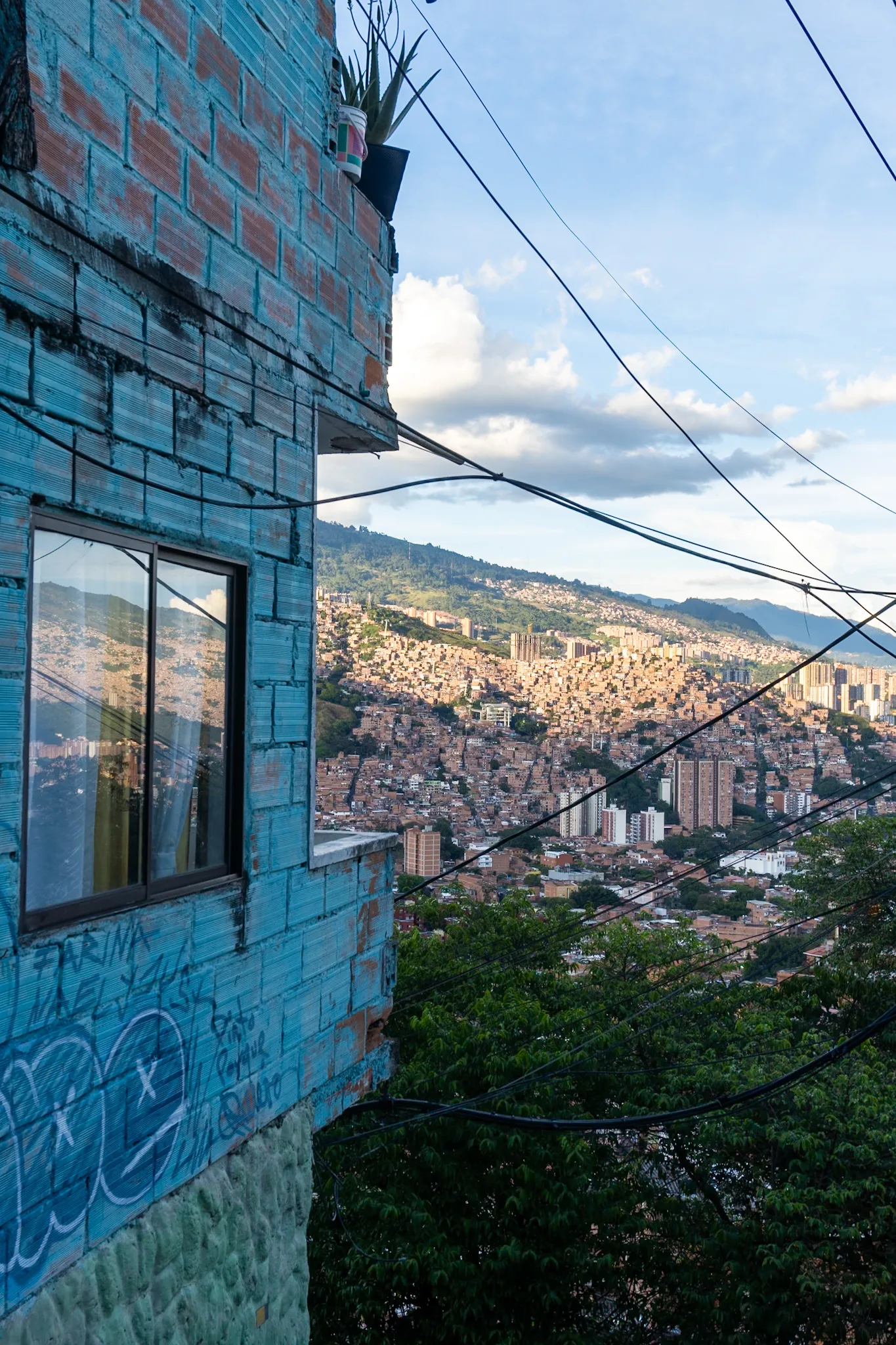 comuna 13 medellin