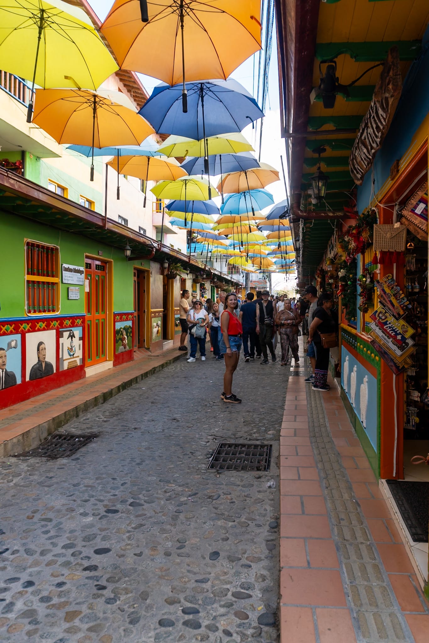 centre ville de guatapé
