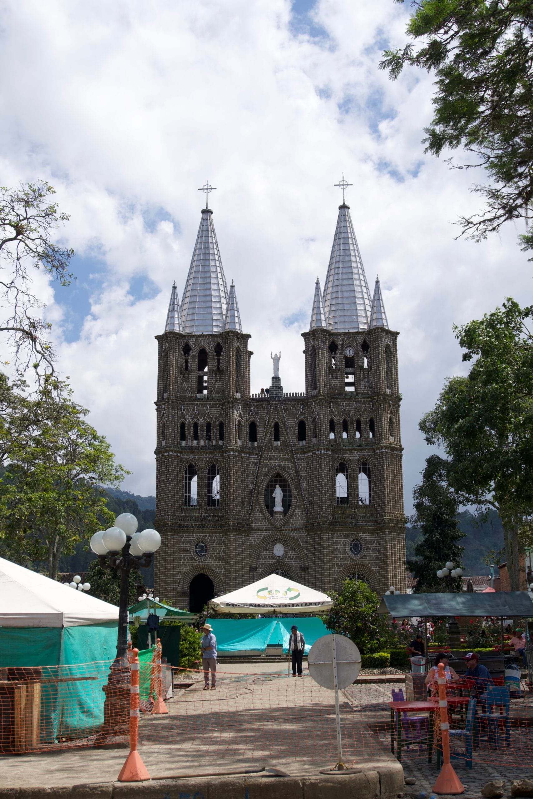 place centrale de jardin